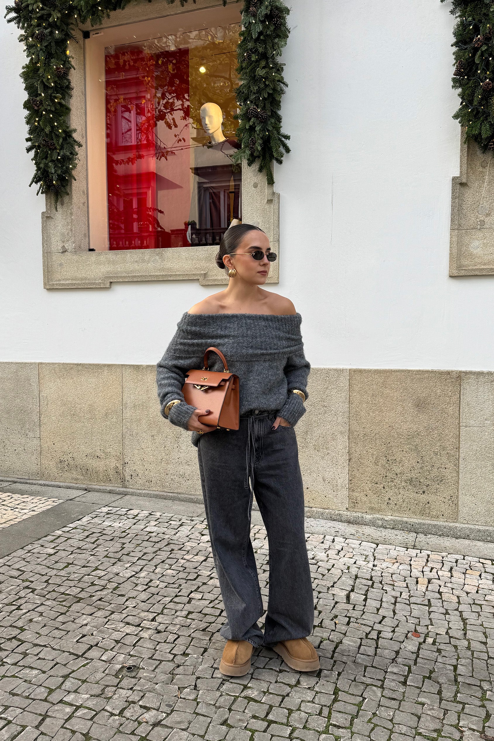 SWEATER DE MALHA OFF SHOULDER CINZA