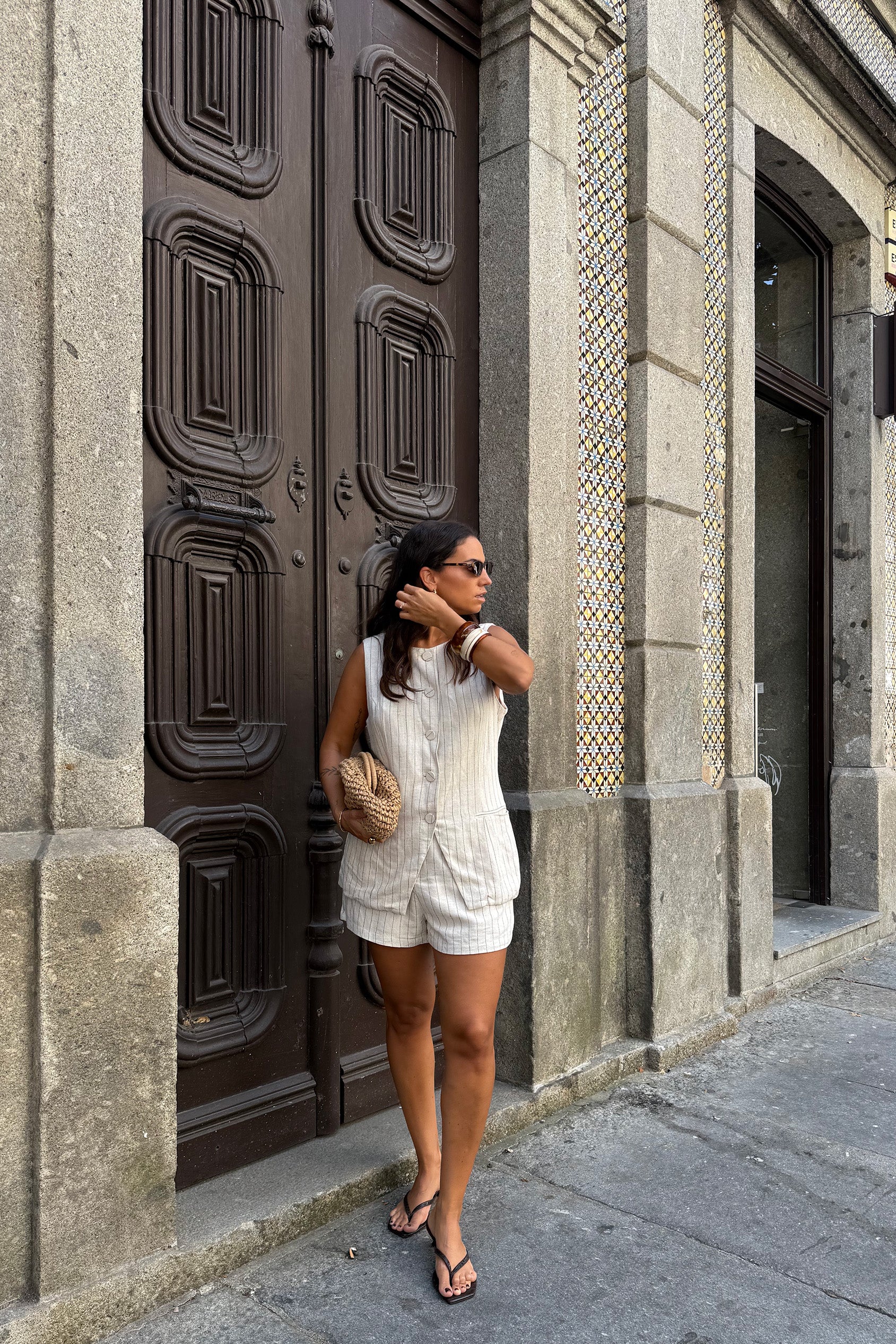 TOTAL LOOK CALÇÃO RISCAS AREIA