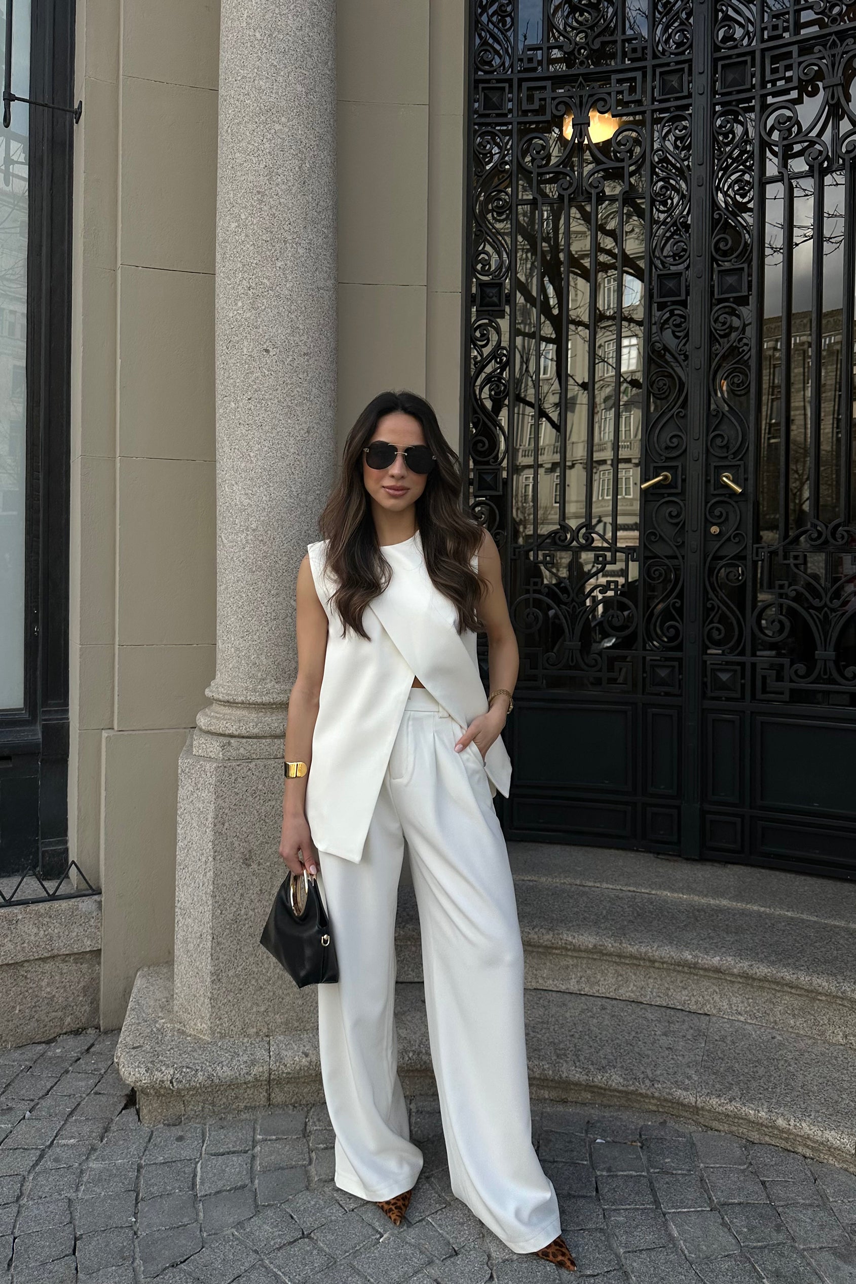 TOTAL LOOK COM CINTO