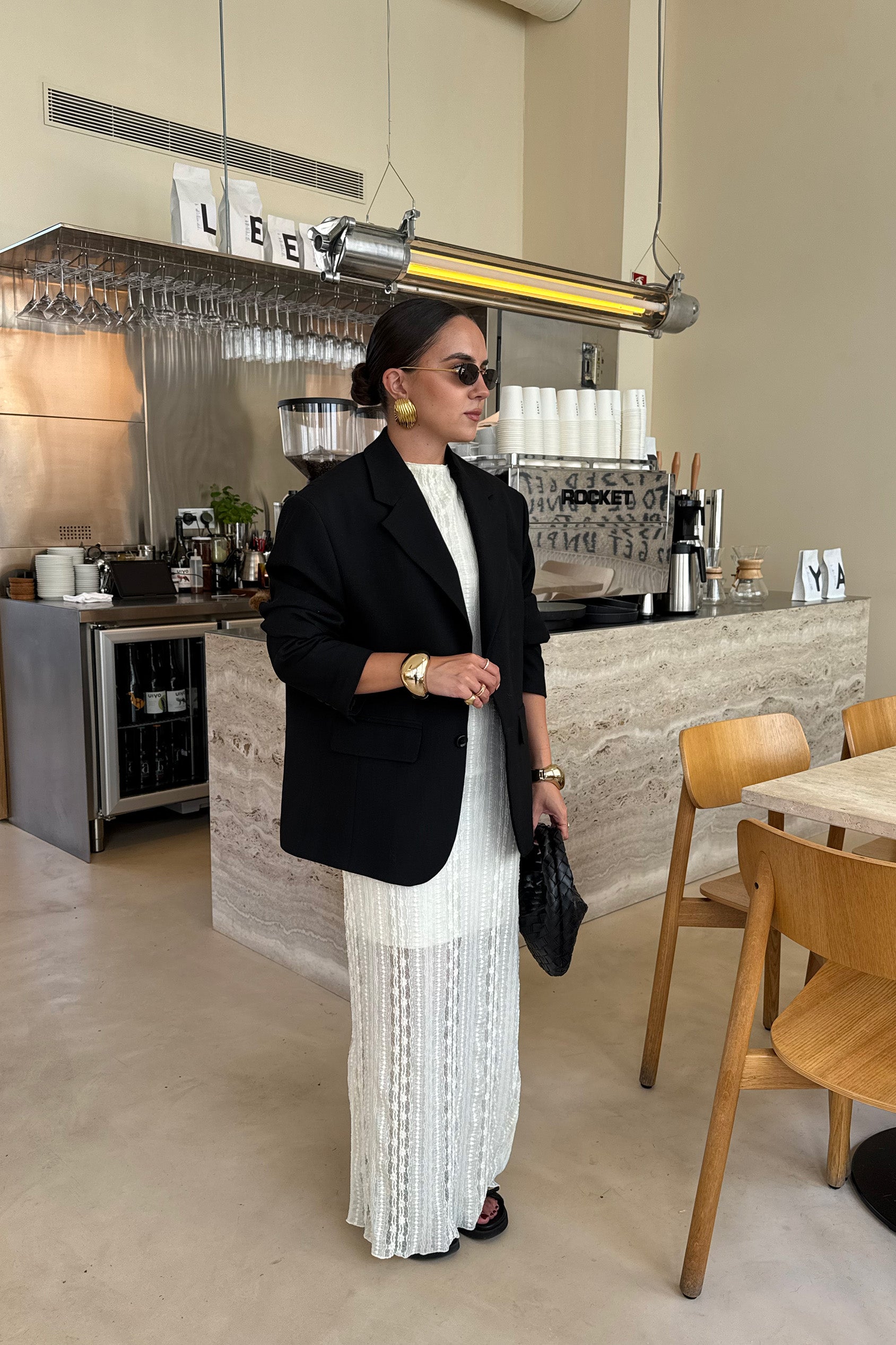 VESTIDO COMPRIDO DE MALHA DE CROCHET CRU